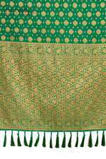 BestGreen Kanjivaram silk SareeAt Affordable Price - Joshindia
