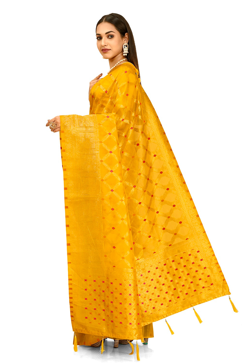 Treanding Yellow Silk Saree For Wedding Buy Now