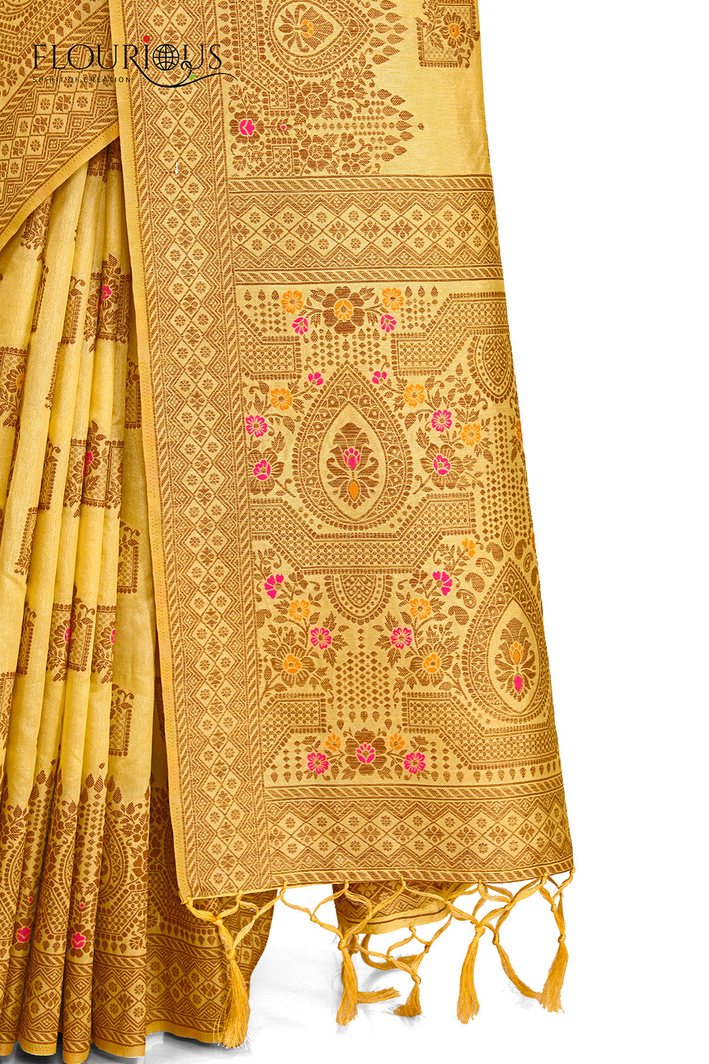 cream color silk Kanjivaram saree Buy Now - Joshindia