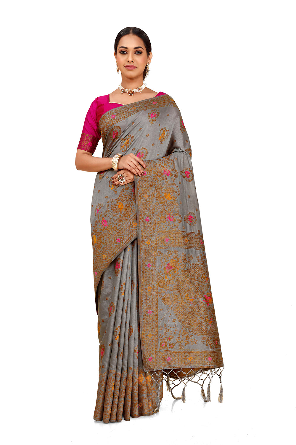 Trendy designer Silksaree at affordable rate - Joshindia