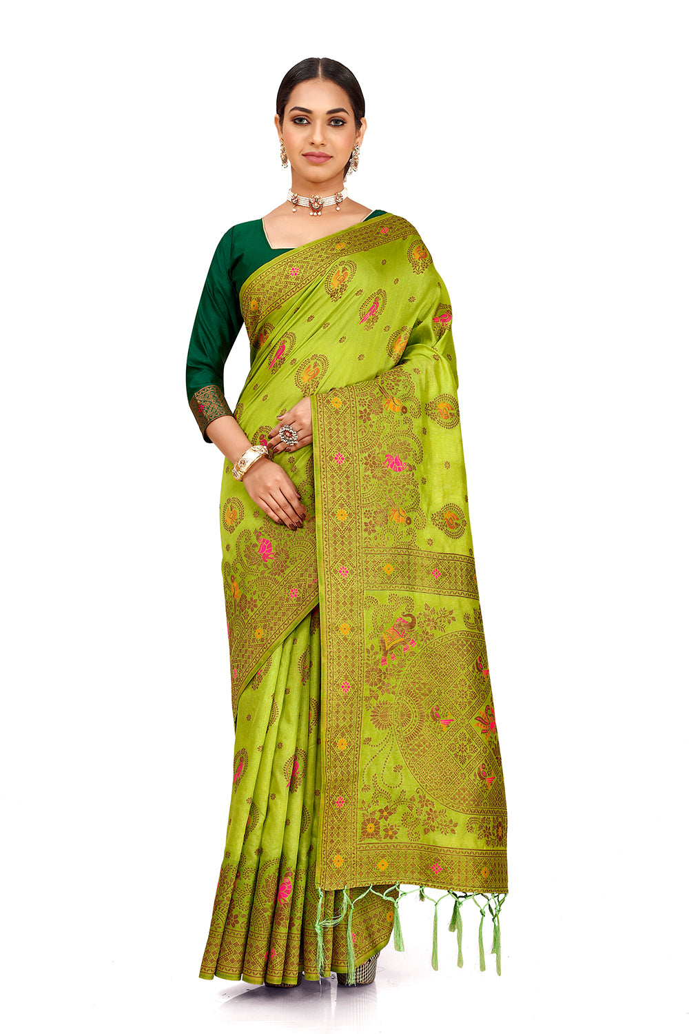 Green designer saree for royal look buy now - Joshindia