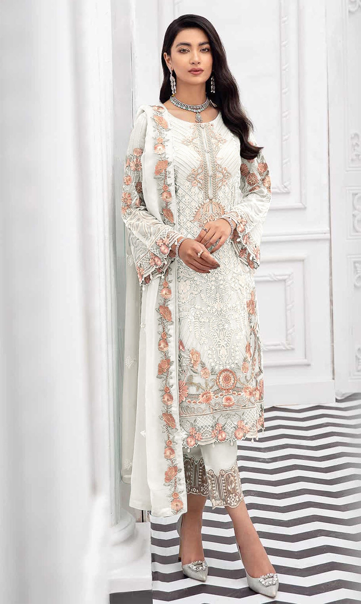 White Color Faux Georgette Straight Salwar Suit - Joshindia