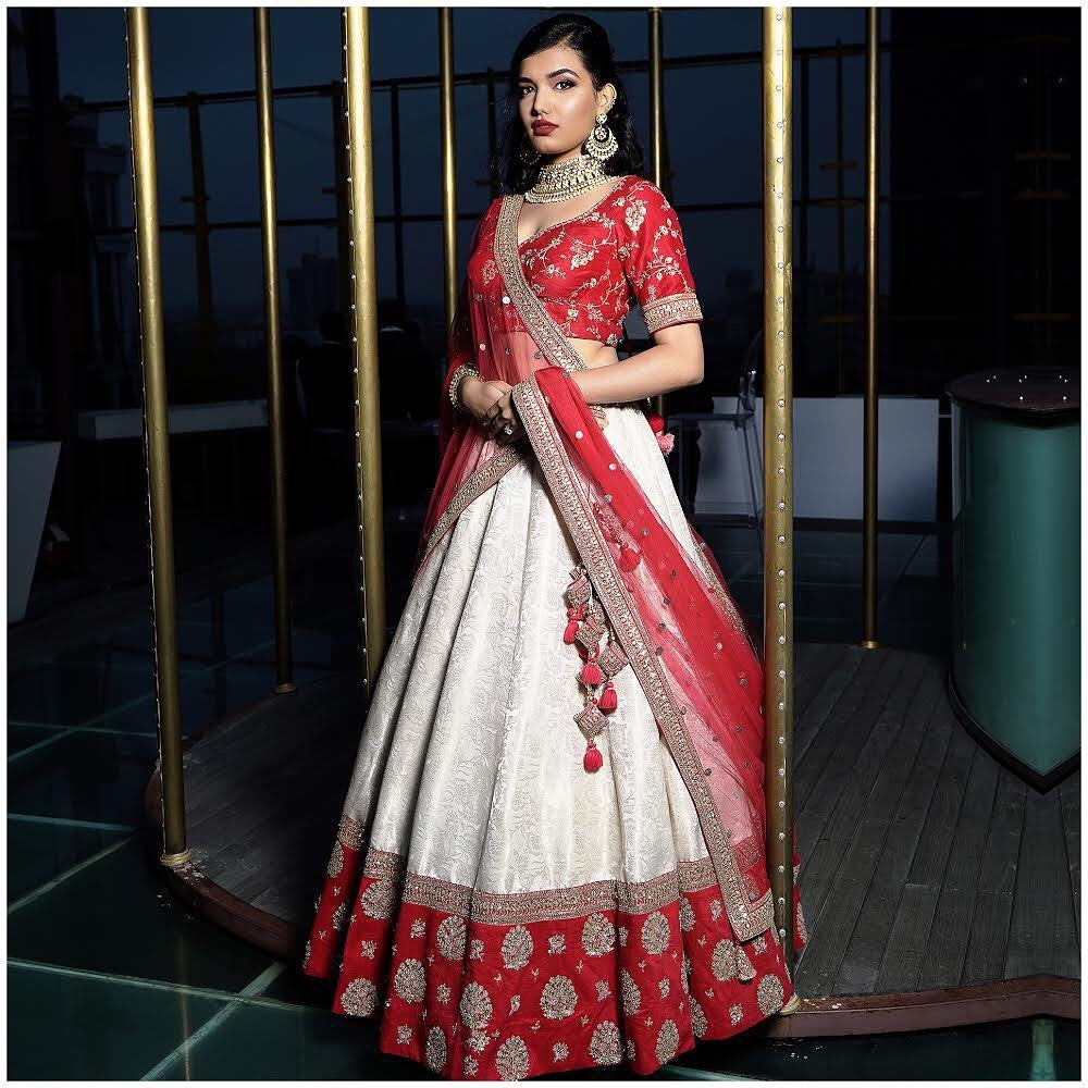 Buy latest red and white color designer lehenga at affordable price - Joshindia