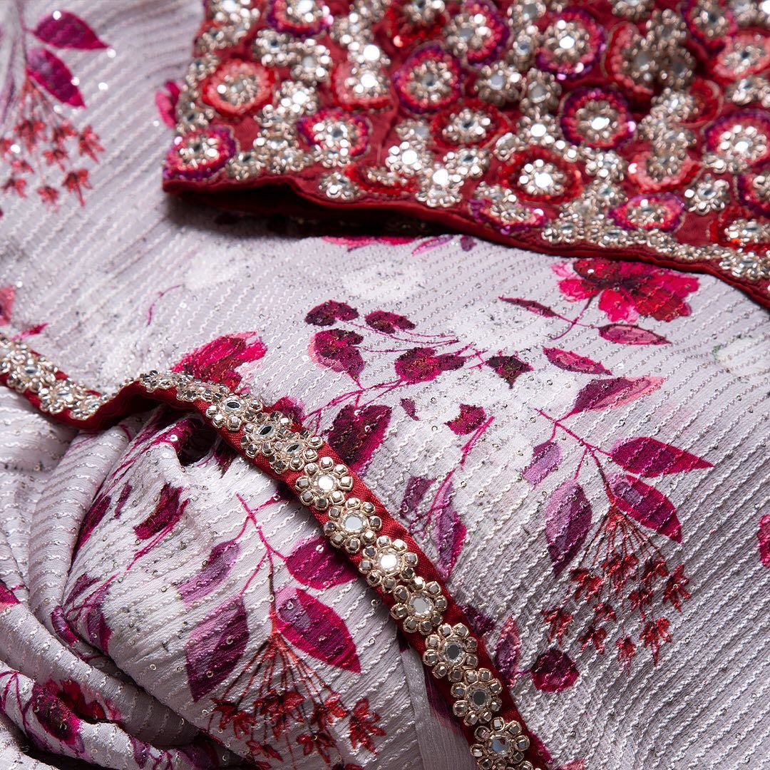 Beautiful bollywood designer saree at affordable price - Joshindia