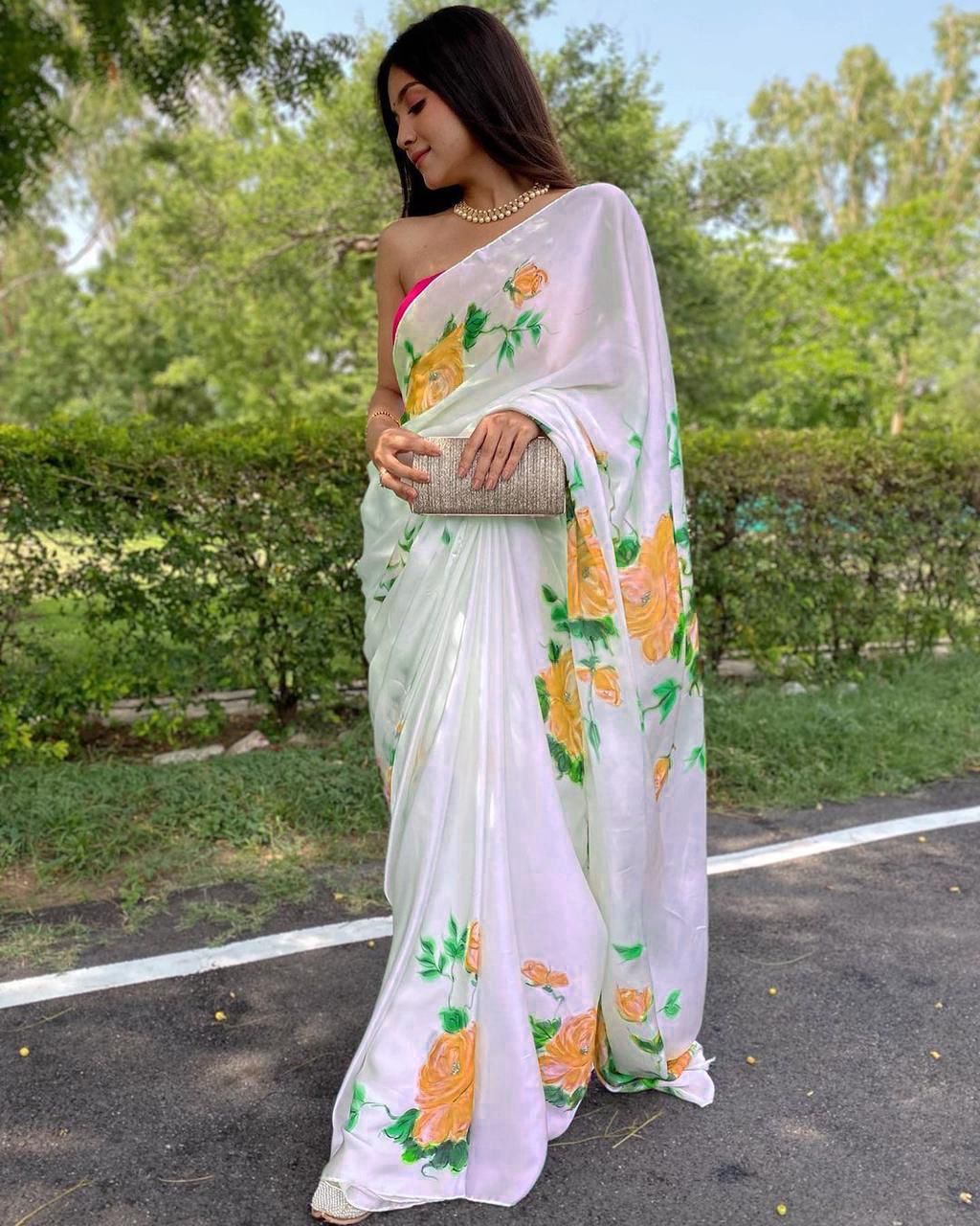 Beautiful hand printed saree with contrast blouse buy now - Joshindia