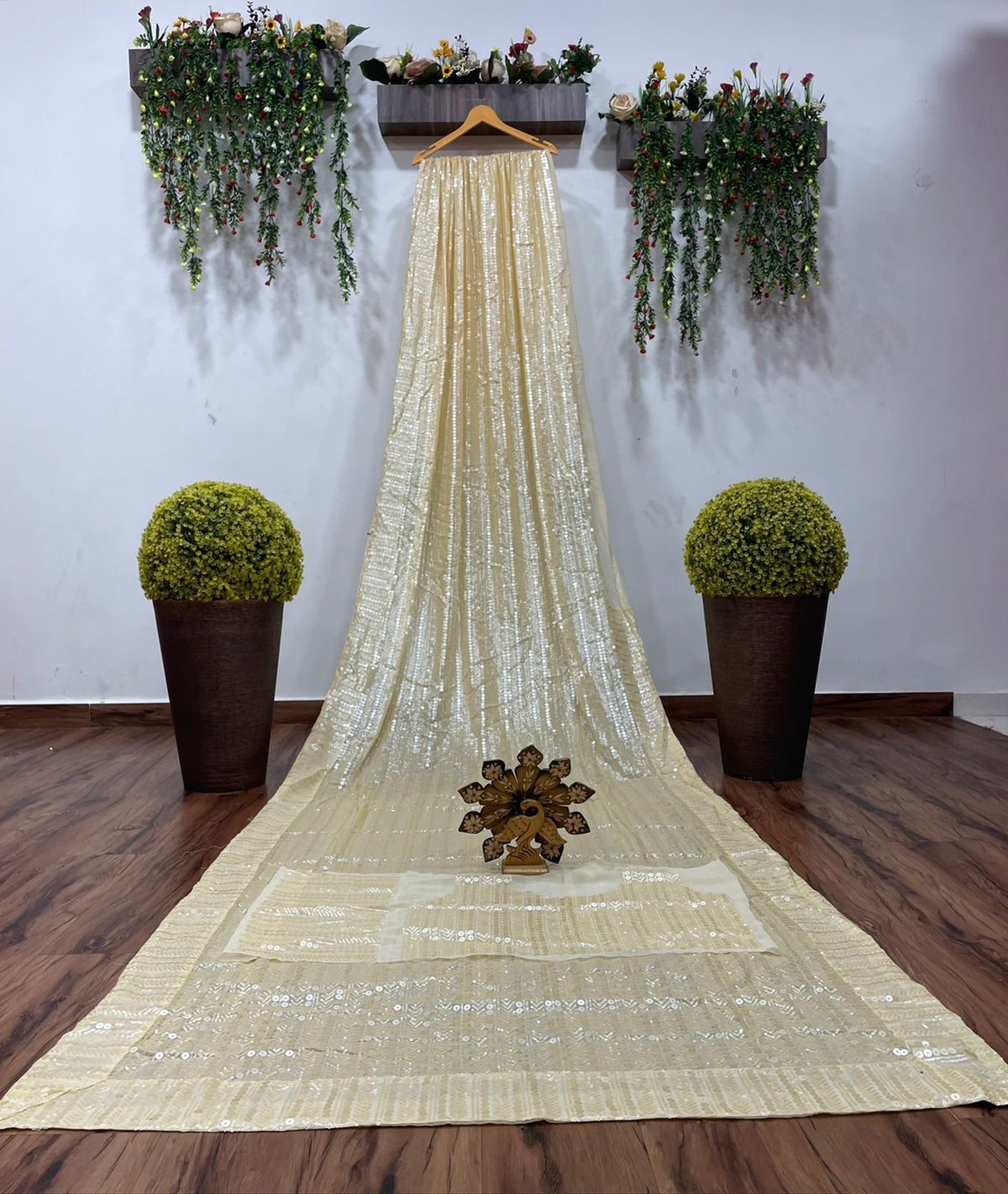 Gorgeous sequnce saree with beautiful colors buy now - Joshindia