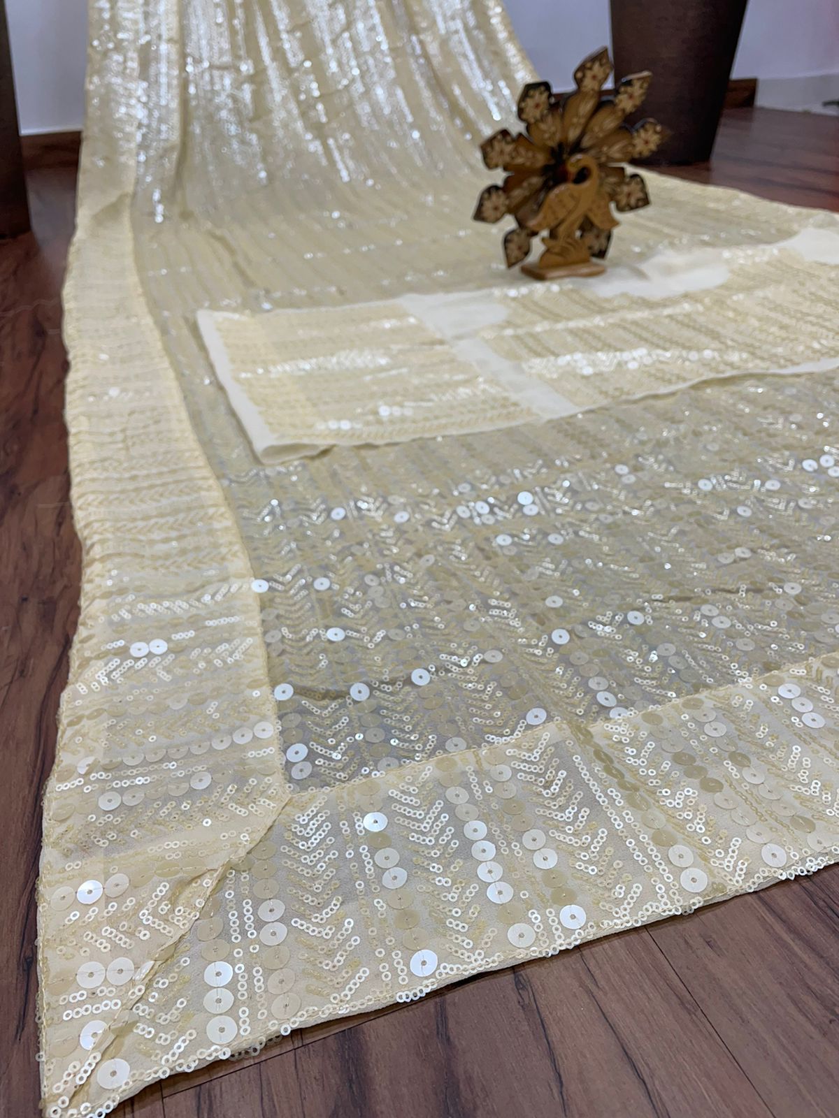 Gorgeous sequnce saree with beautiful colors buy now - Joshindia