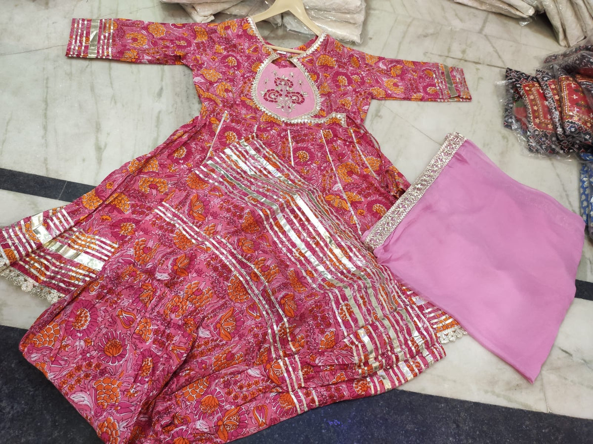 Trending sharara suit buy now - Joshindia