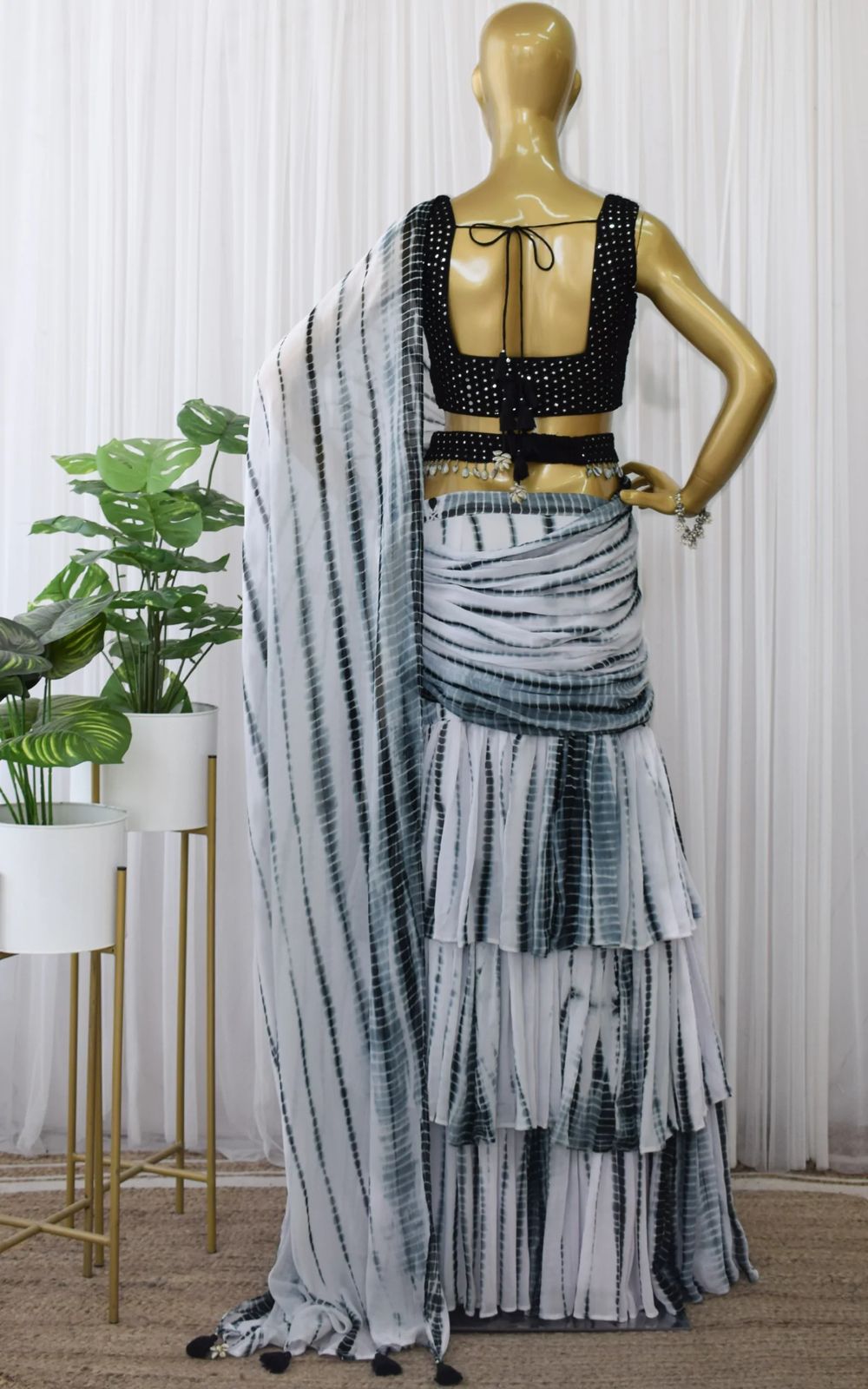 Black Ready to wear Saree - Joshindia