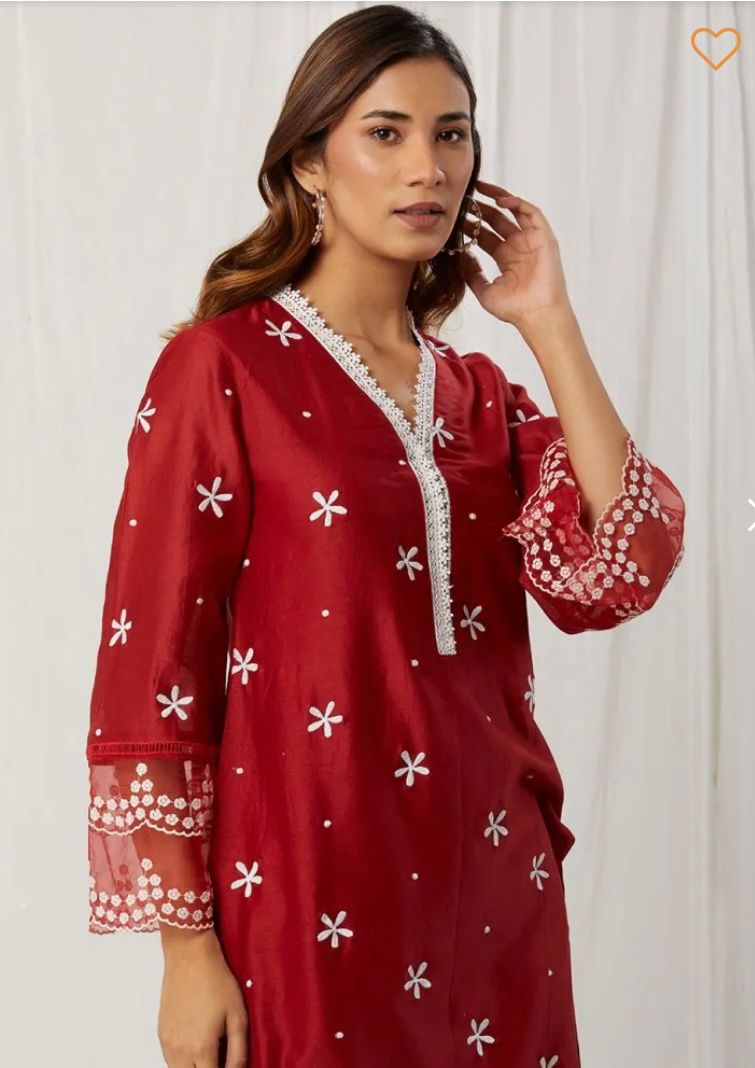 Buy Redcolor lucknowi style kurta set for stylish look - Joshindia