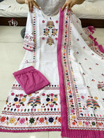Beautiful White Color Cotton Kurta Set - Joshindia