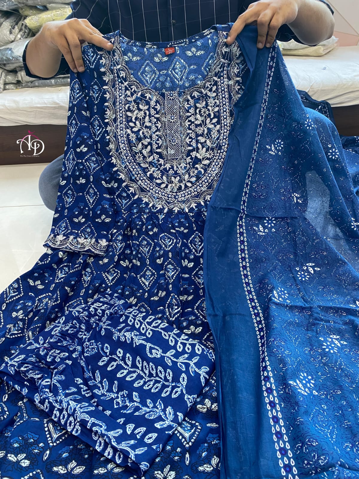 Rayon fabric kurti with pant and dupatta - Joshindia