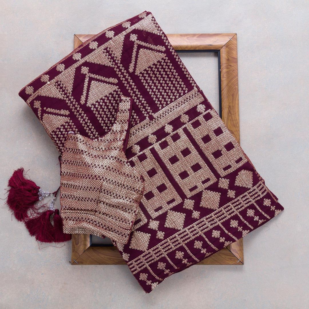 Buy branded Sarees online At Joshindia - Joshindia