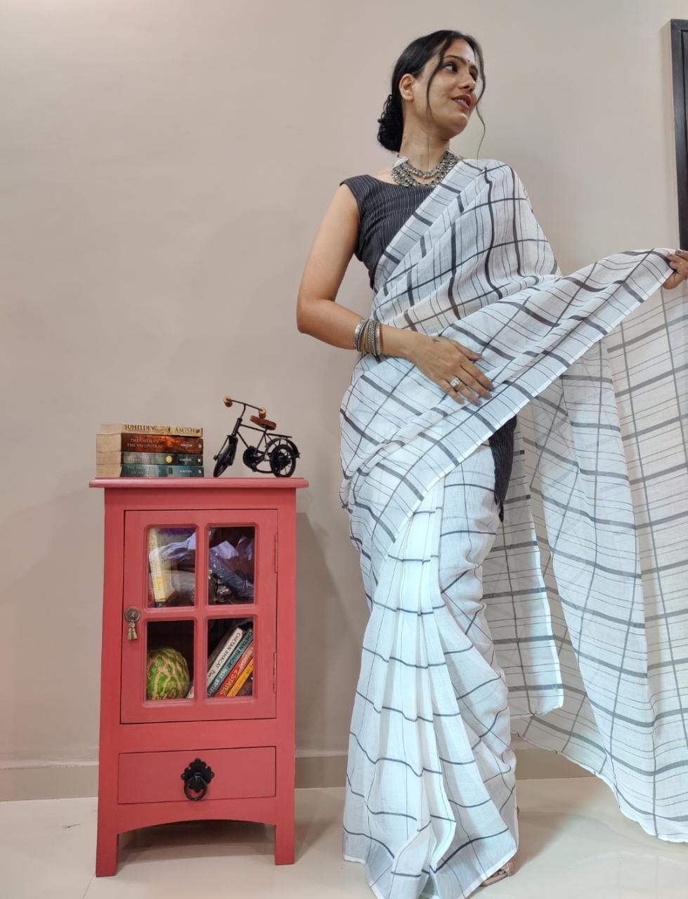 1 MIN SAREE FOR FAREWELL PARTY IN COLLEGE - Joshindia