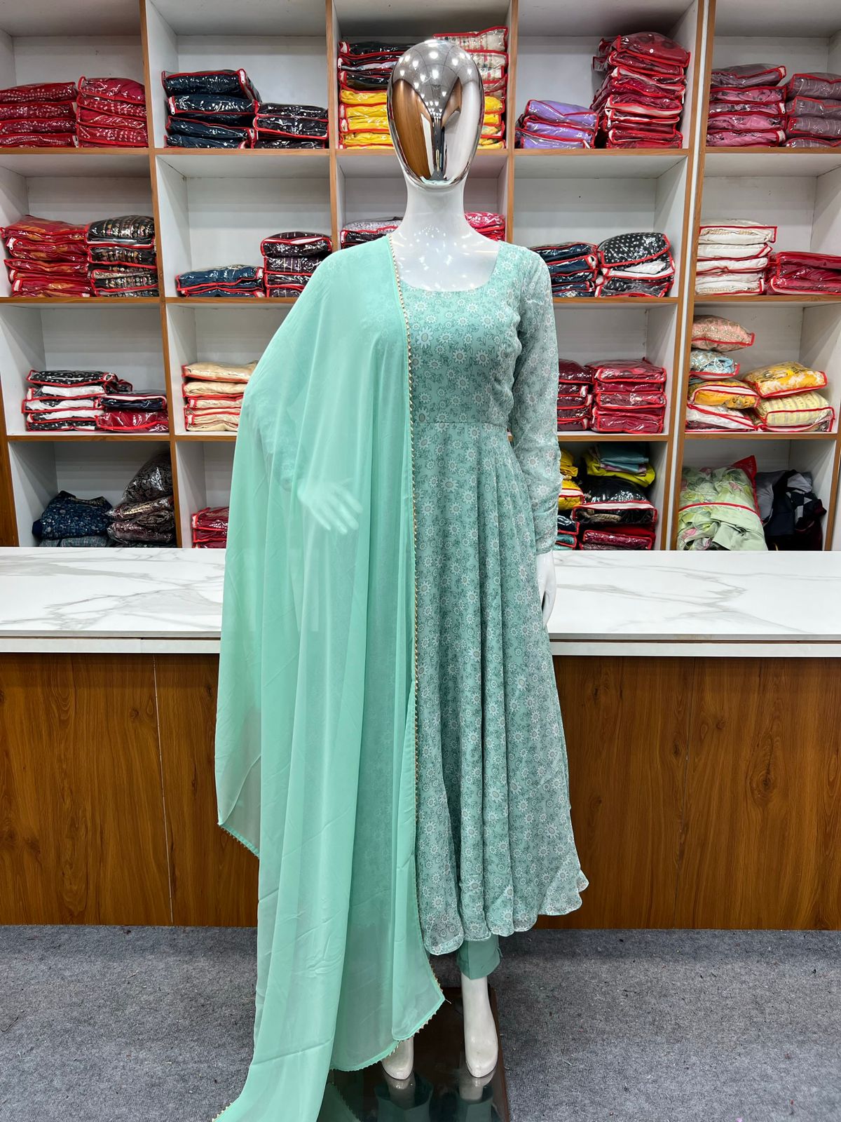 Low Price Offer on Kurta Sets for Women At Affordable Price - Joshindia