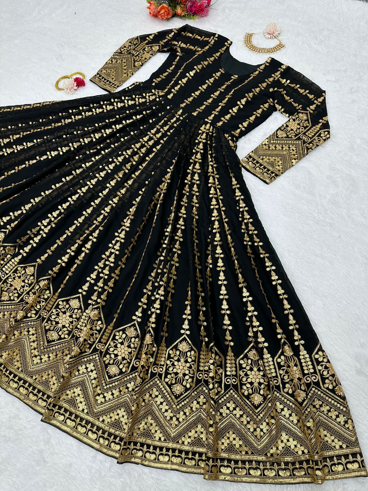Beautiful Black Color Georgette Designer Gown At Low Price - Joshindia