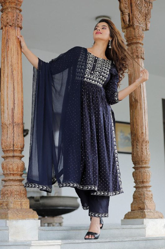 Beautiful Sequence Zari Computer Embroidered work With Kurti With Pant And Chifon Dupatta - Joshindia