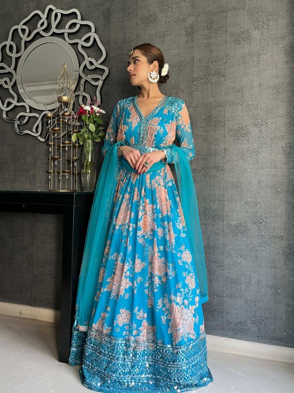 Beautiful Designer Long Gown At Affordable Price - Joshindia