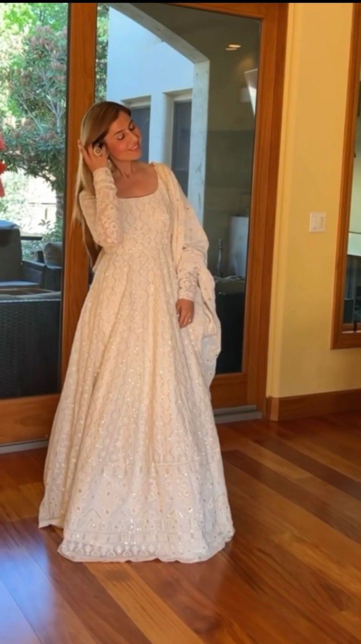 White colour best sale gown