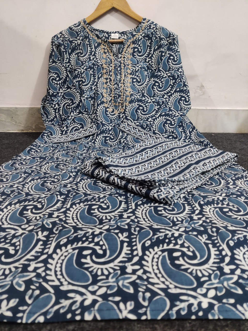 Shop our latest collection of a cotton suit set with cotton dupatta 💗 - Joshindia