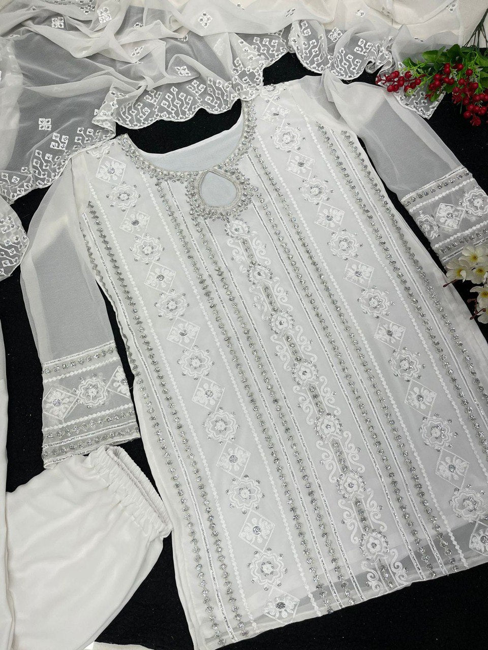 White Color Georgette Designer Kurta Set - Joshindia