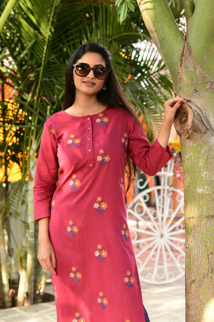 Amazing Round Neck Embroidered Cotton Kurta - Joshindia