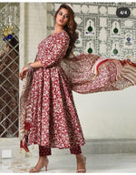 PREMIUM COTTON KURTIWITH GOLD PRINT PANT WITH DUPATTA - Joshindia