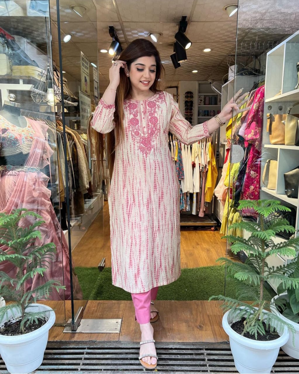Heavy embroideryWork kurti with pant-In very fine quality reyon - Joshindia