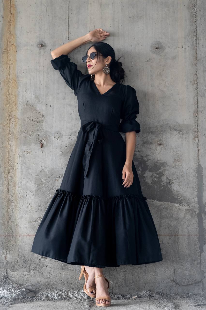 Trendi Black colour Designr Kurta Set Buy Online - Joshindia