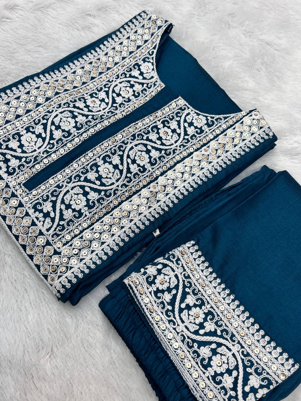 Trendy New lucknowi style kurta set for stylish look - Joshindia