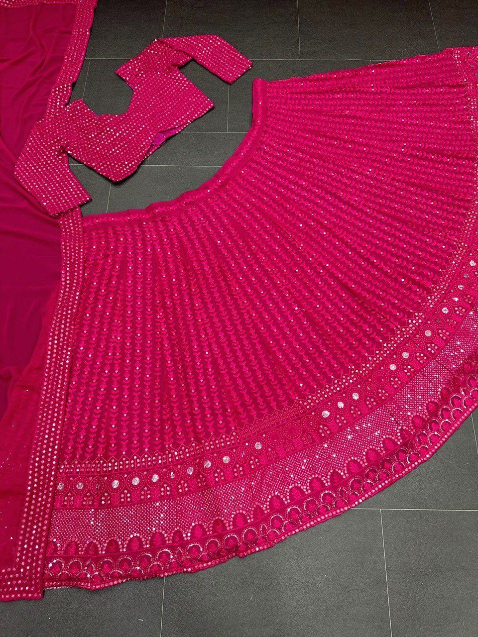 designer lehenga choli for wedding functions buy now - Joshindia