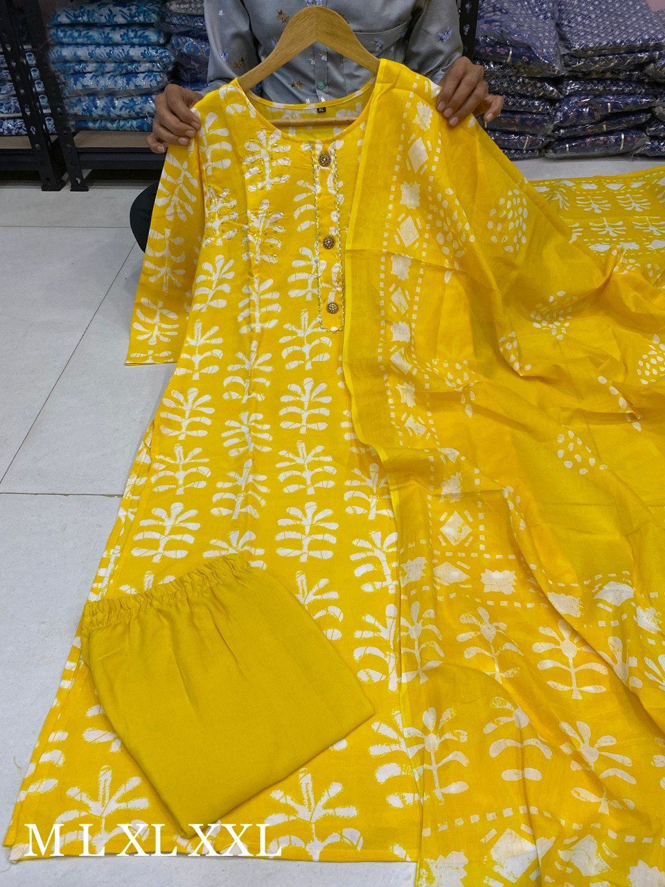 Beautiful yellow color plazzo suit at affordable rate buy now - Joshindia