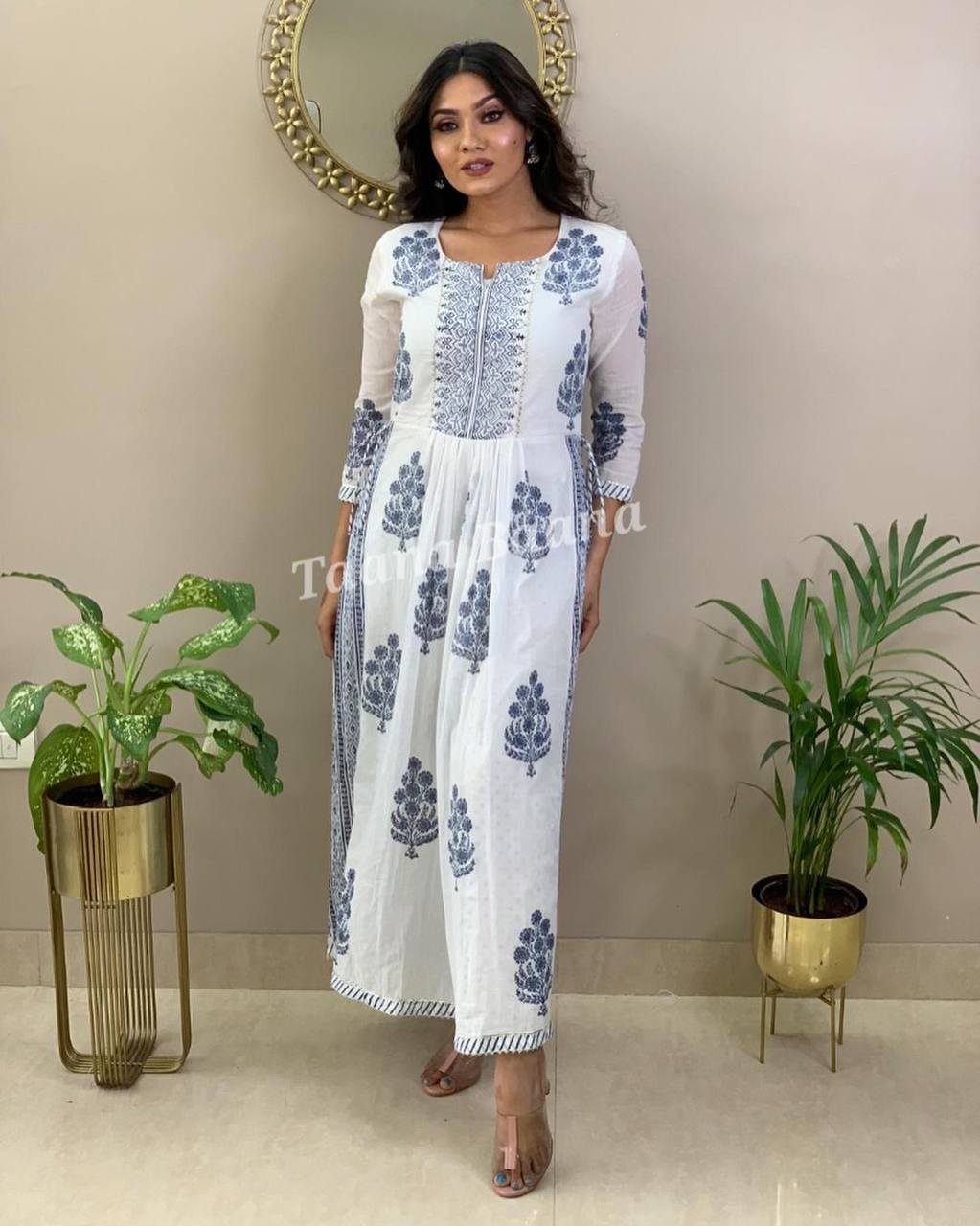 Trendy White Color Printed Kurta Set For Stylish Look At Best Price - Joshindia
